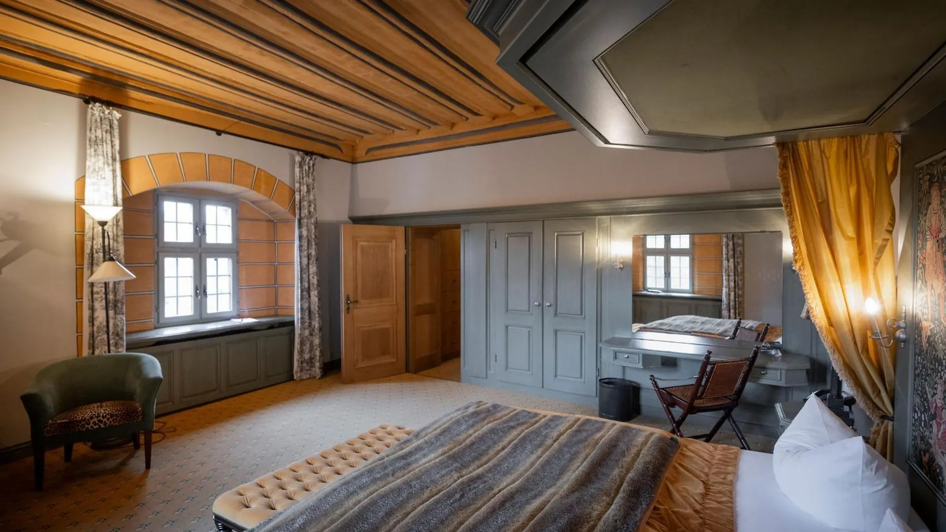فندق Burg Rabenstein Kirchahorn ألمانيا